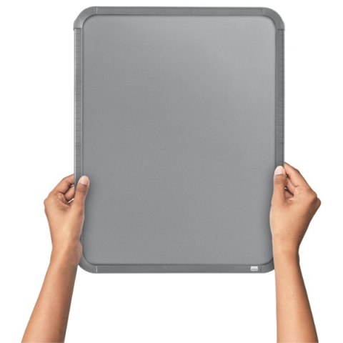 Magnetyczna tabliczka suchościeralna Nobo 280x360mm, srebrna QB05442CD Magnetyczna tabliczka suchościeralna Nobo 280x360mm, srebrna QB05442CD